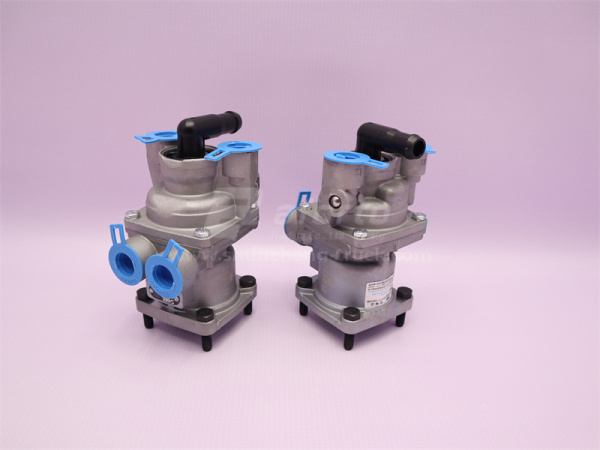 Цилиндр тормозной главный HOWO/HOWO 70T (4 отв) SORL