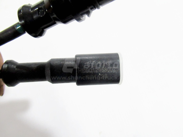 Провод с фишкой датчика ABS HANDE440/X6000/L3000 4*2/6*4 (оригинал)