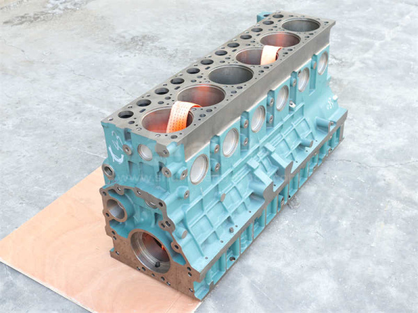 Блок двигателя D10 миксер (оригинал)