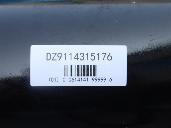 Кардан 1760мм фланец-180 крестовина-68 отв.-4 SHAANXI F3000