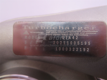 Турбокомпрессор 1000322192 WEICHAI WP12