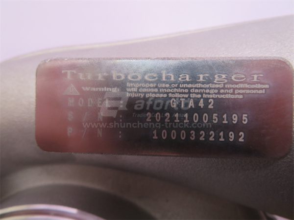 Турбокомпрессор 1000322192 WEICHAI WP12