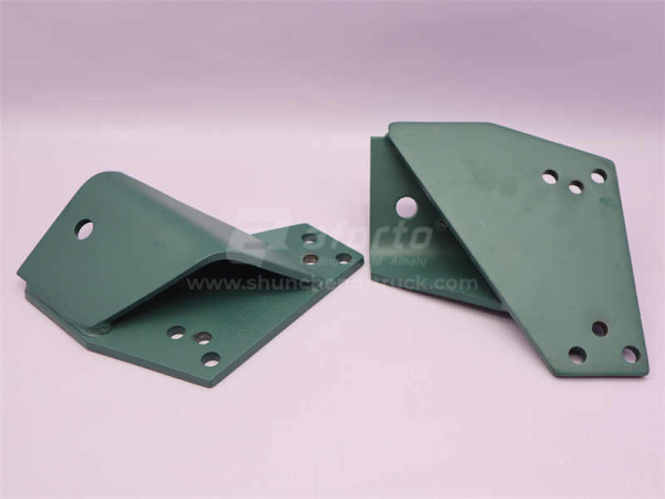 Кронштейн двигателя D10 левой (оригинал)