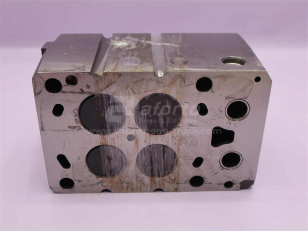 Головка блока WEICHAI WP13 (4 клапана) в сборе с клапанами 2/5 цилиндра