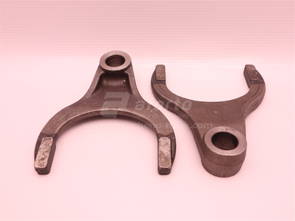 Вилка блокировки дифференциала межосевого HANDE 469/HANDE 440