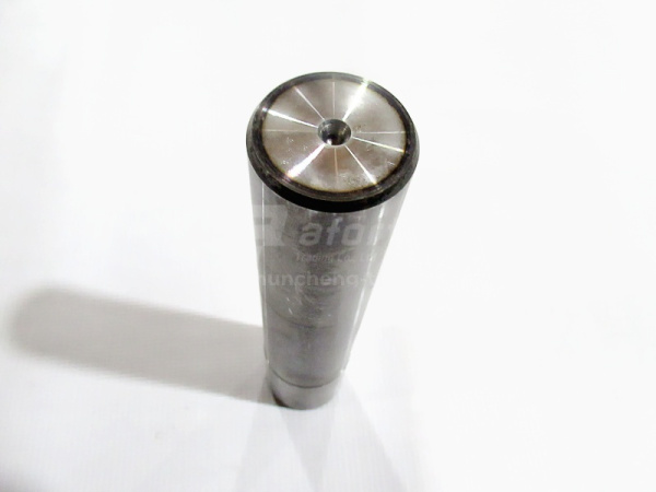 Шкворень поворотного кулака HANDE 4.8T/L3000 (оригинал)