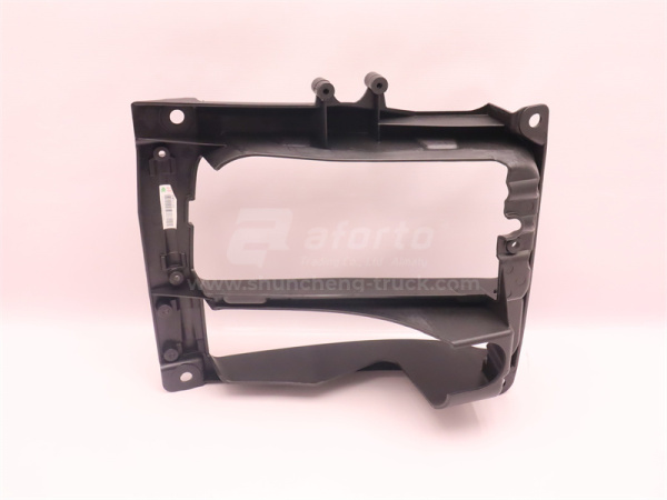 Кронштейн крепления передней фары  SITRAK C7H/TX правая (оригинал)