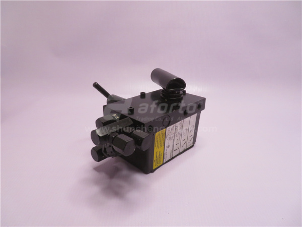 Гидронасос подъёма кабины ручной JAC SORL