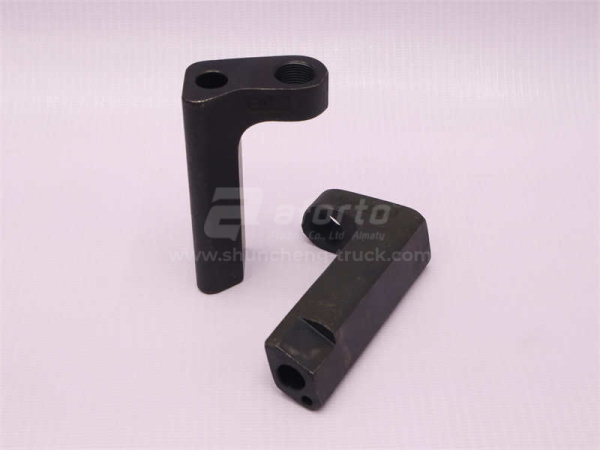 Кронштейн коромыслоD12 (оригинал)