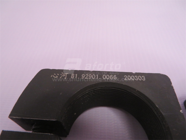 Гайка 38*1.5 ступицы SHAANXI передней (старого образца)