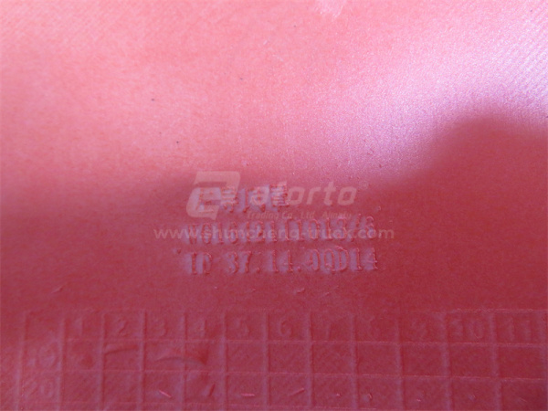 Обтекатель кабины HOWO 2010 красный левый