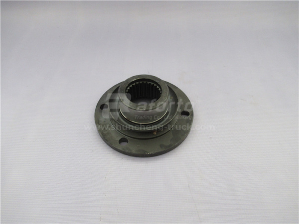 Фланец моста SHAANXI среднего 180/65/28/4 (диаметр /высота/шлицы /отверстия) (оригинал)