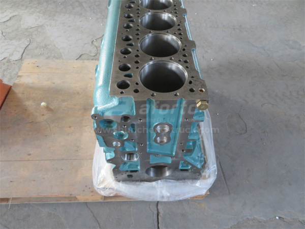 Блок двигателя D12 LAIYANGZHONGYAO