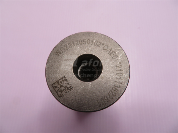 Вал КПП SINOTRUK заднего хода правый