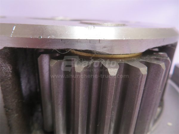 Блок шестерен задней скорости ZL50G 2009