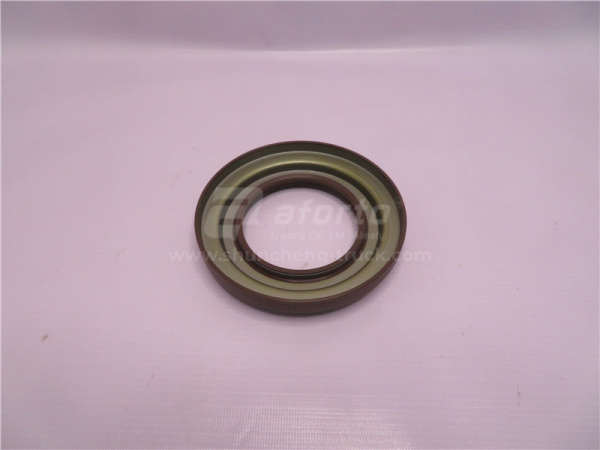 Сальник дифференциала DONGFENG 153 80*135*12/26 QINYAN