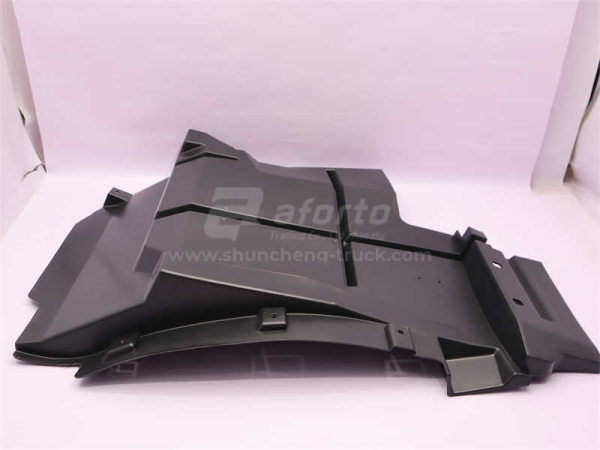 Брызговик SHAANXI X3000/X5000 переднего колеса черная правая