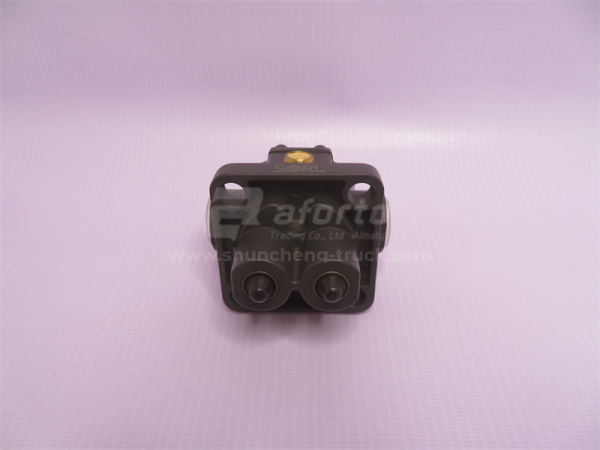 Клапан воздушный КПП HOWO 2007, ZF SORL