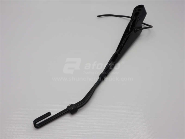 Рычаг стеклоочистителя HOWO 70T 1006 (оригинал)