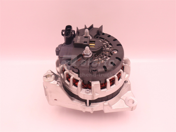 Генератор 6PK WP13.550E501 4 клапана 80A (оригинал)