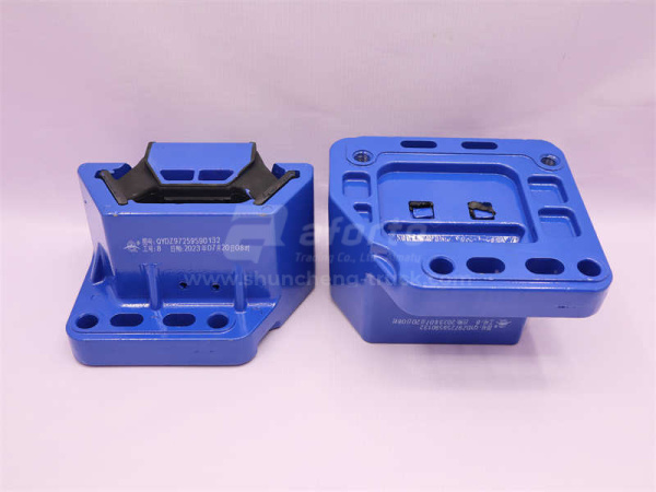 Подушка двигателя SHAANXI X3000 передний правая QINYAN