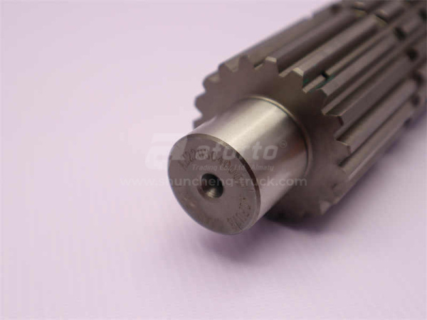 Вал КПП HW19710 вторичный (оригинал)