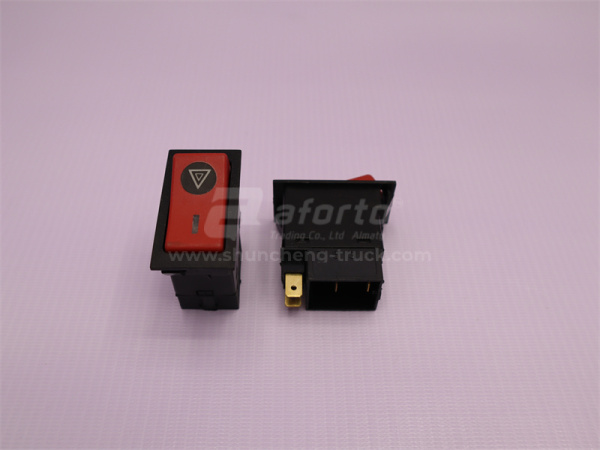 Переключатель щитковый HOWO аварийной сигнализации