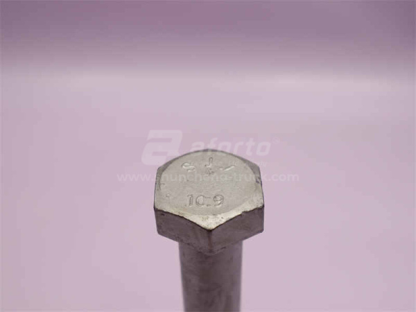 Болт тяги реактивной 20*180*1.5 HOWO/TX (оригинал)