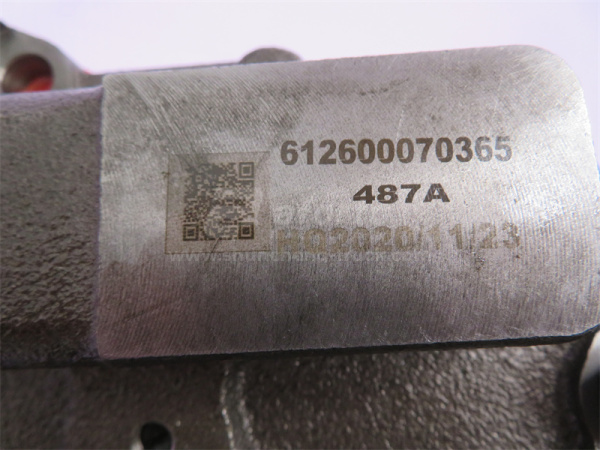 Насос масляный WD615 612600070365/0315/0270/0060