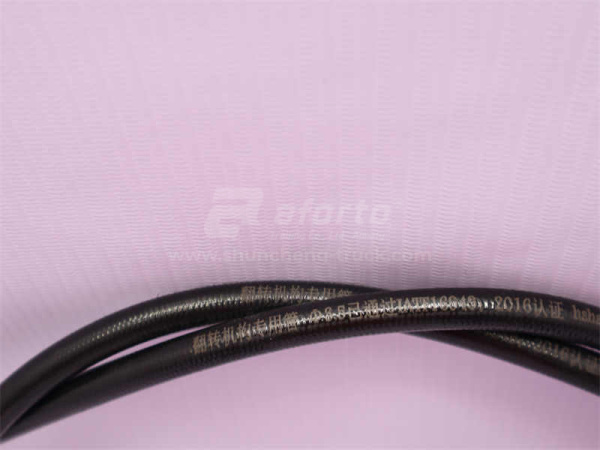 Шланг гидравлики подъёма кабины HOWO/SHAANXI 1.1m (оригинал)