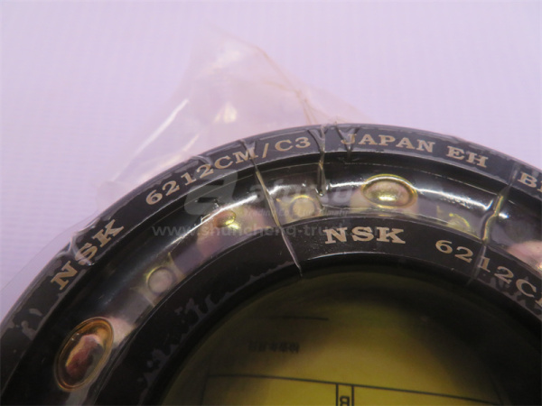 Подшипник хвостовика среднего моста STEYR NSK