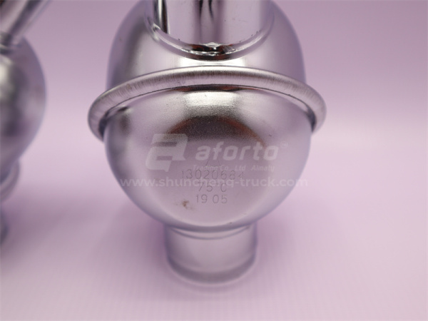 Термостат c корпусом в сборе WEICHAI DEUTZ 75° XINHE