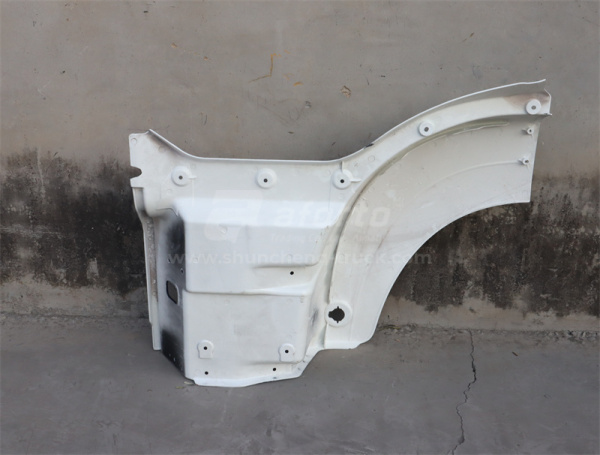 Крыло SITRAK C7H самосвал черная правое