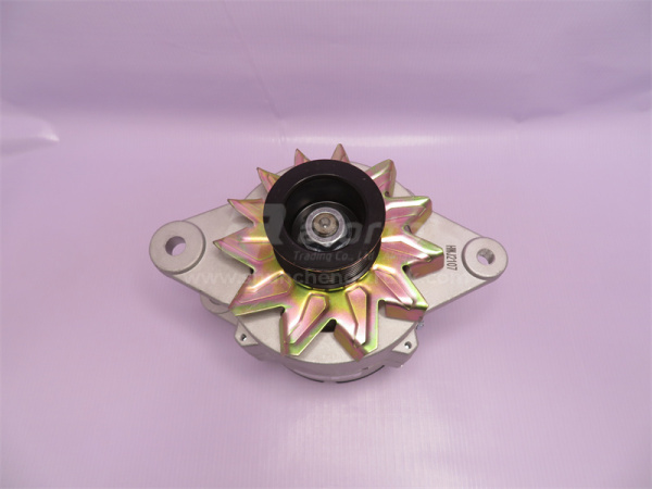 Генератор 8PK CUMMINS 6CT 70A