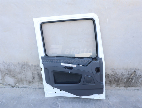 Дверь кабины SHAANXI X3000 в сборе белый левая