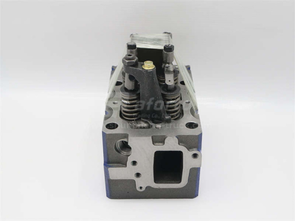 Головка блока WEICHAI WP10.340E22 (4 клапана) в сборе с клапанами