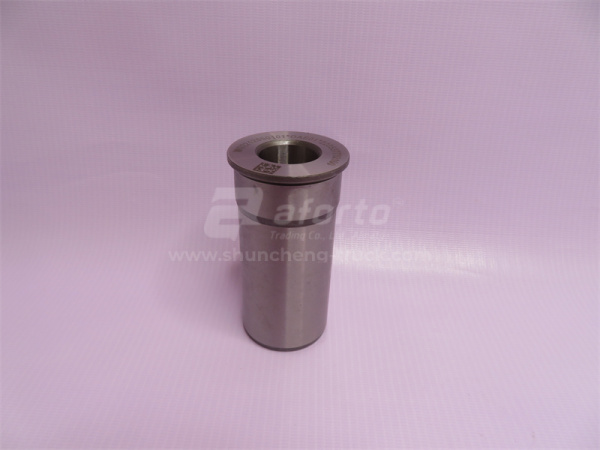 Вал КПП SINOTRUK заднего хода левый (оригинал)