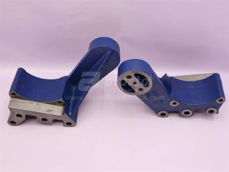 Кронштейн компрессор кондиционера WP10.336E53 4 клапана (оригинал)