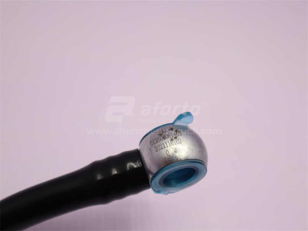 Трубка топливная стальная WP10.336E53 4 клапана (оригинал)