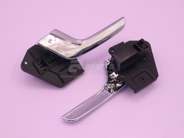 Ручка двери кабины внутренняя левый SHAANXI X5000/X6000 2019