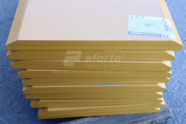 Нож отвала подрезной XCMG ZL50G 750*30*350 (4шт) (оригинал)