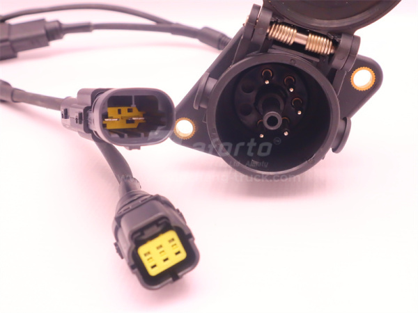 Разъём электрический SHAANXI X5000/L3000 (оригинал)