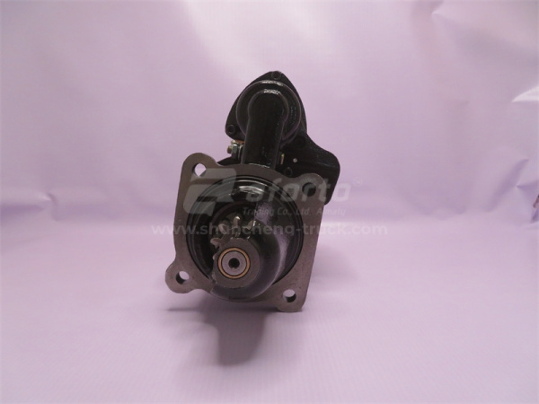 Стартер 10 зубьев новый автозапчасти на спец. технику 18240