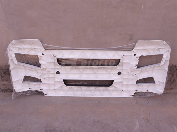 Бампер SITRAK C7H низкий белый