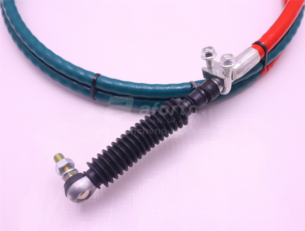 Трос переключения передач КПП HOWO T5G 3.402 м красный (хорошее качество)