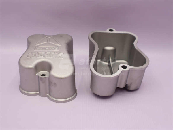 Крышка клапана WD615 Sinotruk (оригинал)