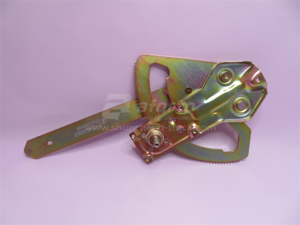 Стеклоподъемник SHAANXI F2000 ручной правый