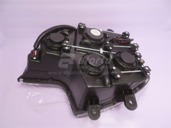 Фара HOWO A7 правая BOCO