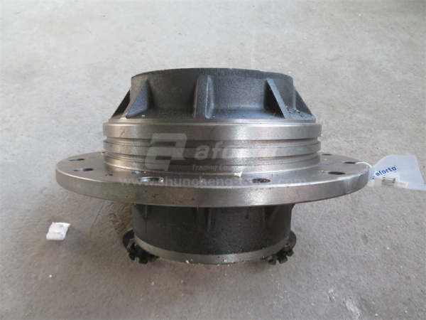 Ступица HOWO 70T AC26 задняя 32226