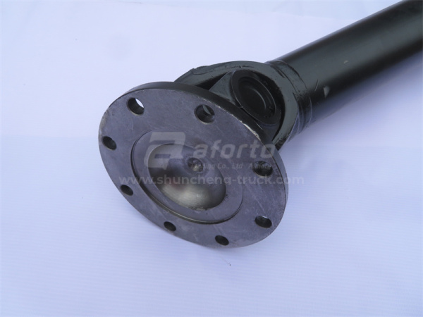 Кардан XCMG LW500FN переднего моста 1260mm (оригинал)